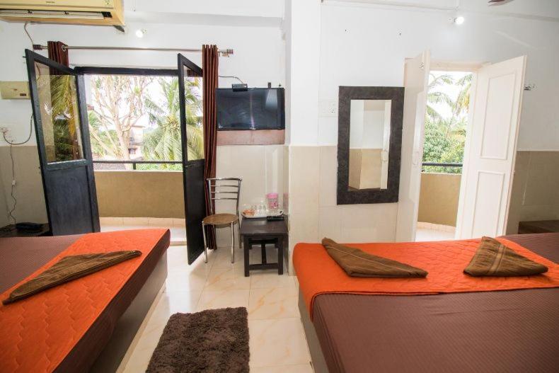 Travo Suites Panjim Panadzsi Kültér fotó