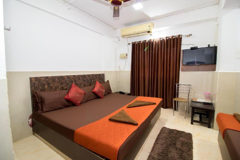 Travo Suites Panjim Panadzsi Kültér fotó