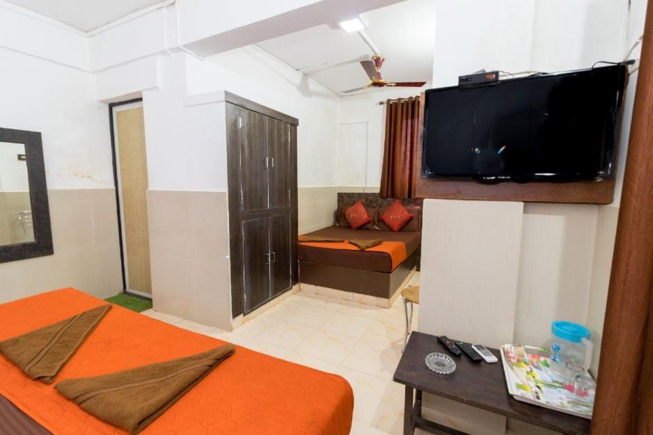 Travo Suites Panjim Panadzsi Kültér fotó