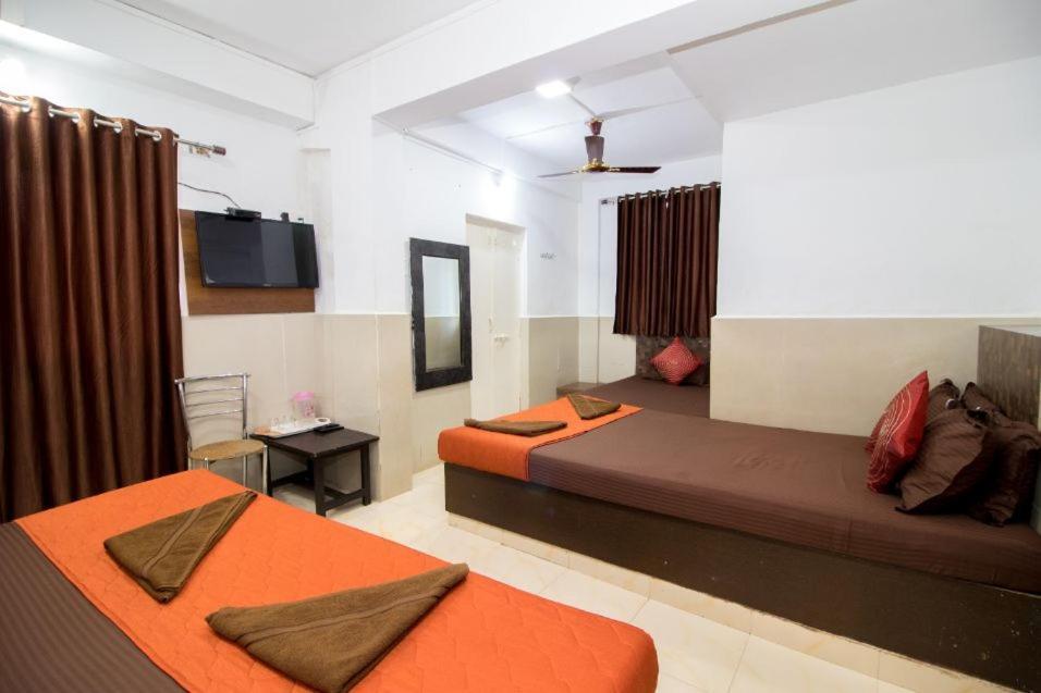 Travo Suites Panjim Panadzsi Kültér fotó